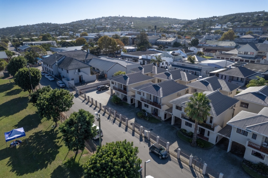 2 Bedroom Property for Sale in Knysna Central Western Cape